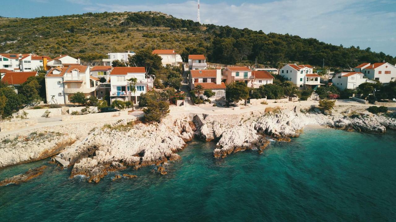 Apartments Eva Primošten Exterior foto